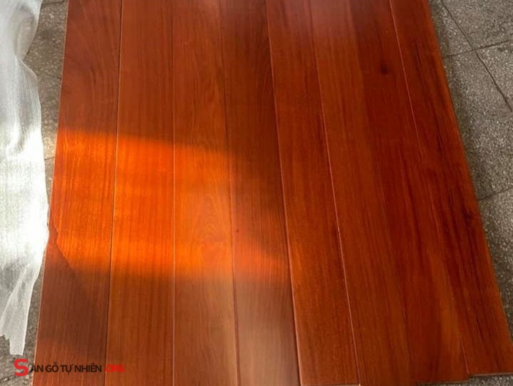 sàn gỗ cẩm, sàn gỗ chất lượng và giá thành tốt